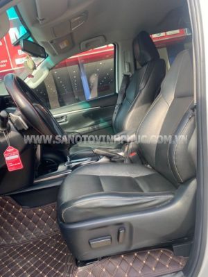 Xe Toyota Fortuner 2.4G 4x2 AT 2021