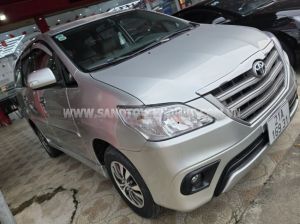 Xe Toyota Innova 2.0E 2015