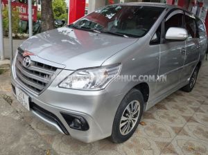 Xe Toyota Innova 2.0E 2015