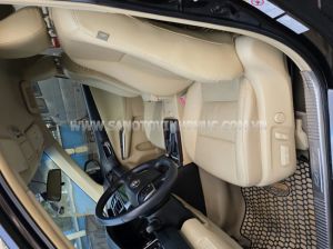 Xe Toyota Camry 2.0E 2018