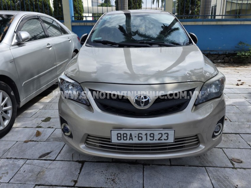 Toyota Corolla altis 2.0V 2011