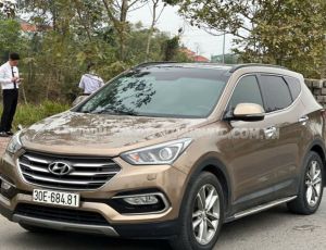 Xe Hyundai SantaFe 2.2L 4WD 2016