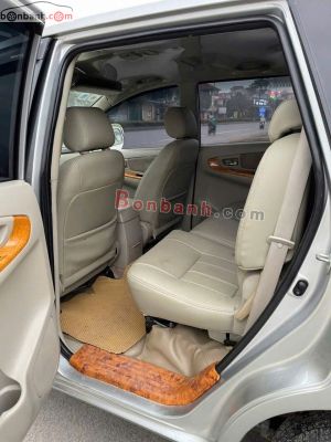Xe Toyota Innova G 2010
