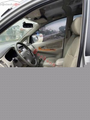 Xe Toyota Innova G 2010