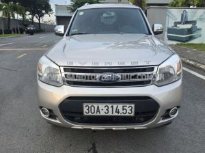 Xe Ford Everest 2.5L 4x2 AT 2014