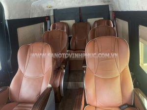 Xe Ford Transit Limousine 2019