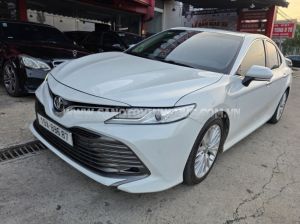 Xe Toyota Camry 2.5Q 2020