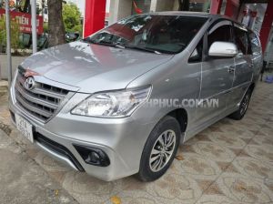 Xe Toyota Innova 2.0E 2015