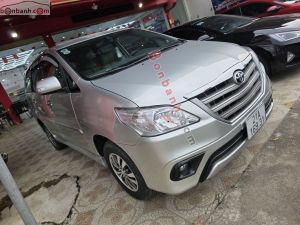 Xe Toyota Innova 2.0E 2015